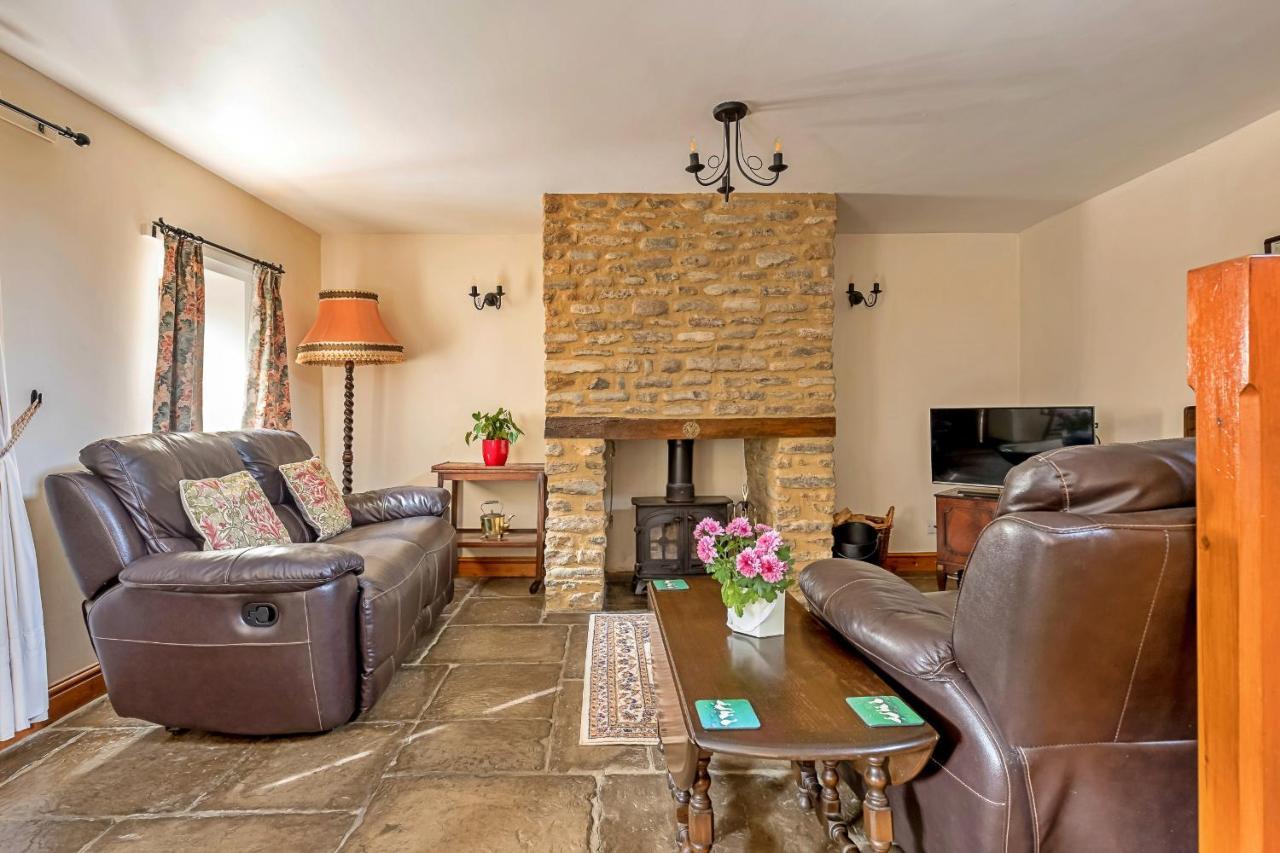 Finest Retreats - Fives Court Cottage North Cheriton ภายนอก รูปภาพ