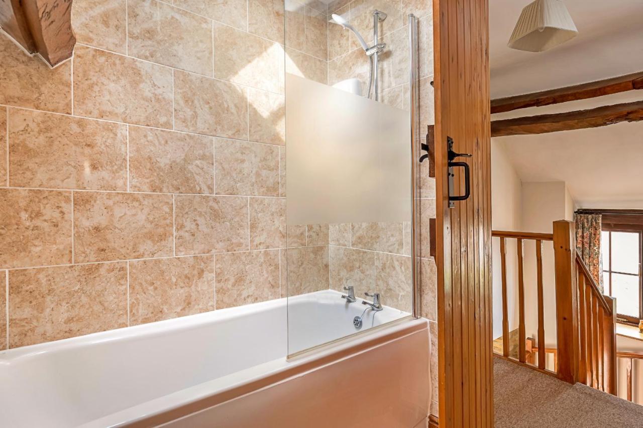 Finest Retreats - Fives Court Cottage North Cheriton ภายนอก รูปภาพ